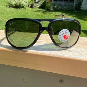 Ray-Ban RB4162 601/2p Polarized Black